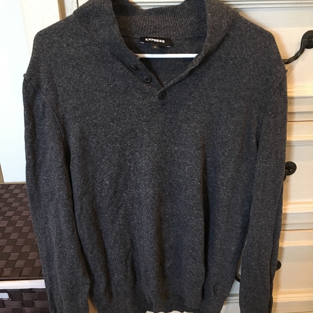 Men’s Express Sweater - Picture 2 of 2